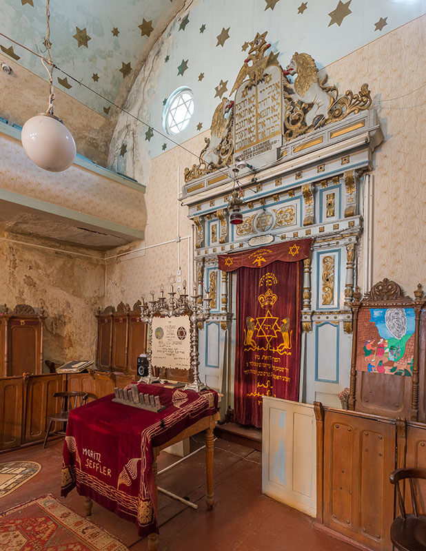 בית הכנסת פוקשאני - מבפנים