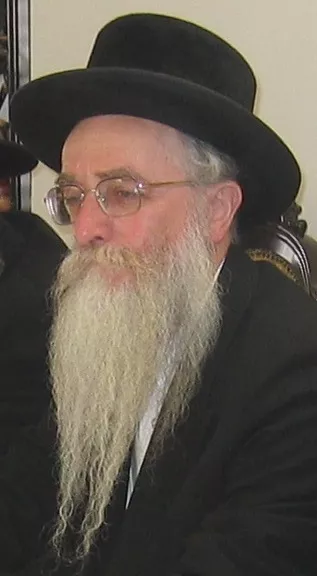 הגאון הצדיק רבי טוביה אריה טוביאס זצ''ל. אבל כבד