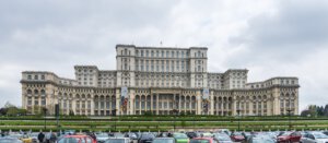 ארמונו של ניקולא צ'אושסקו בבוקרסט בירת רומניה