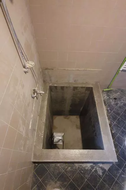 הקמת מקווה טהרה שטפנשט יאס. קרדיט: ארכיון שטפנשט